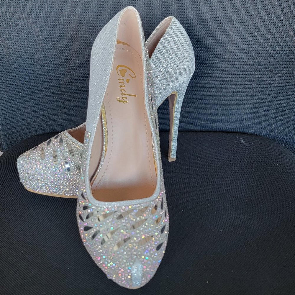 WOMENS HEELS